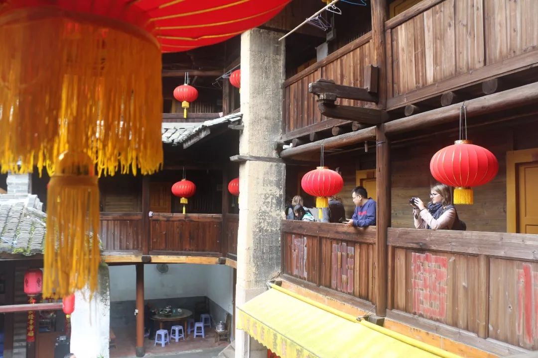 “一带一路”进行时,永定土楼入法国