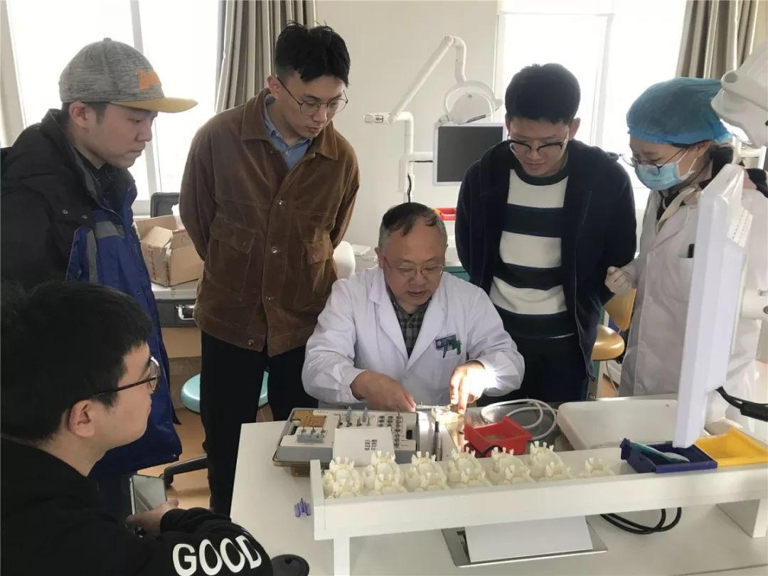 口腔种植零基础培训实操,口腔种植手术课程