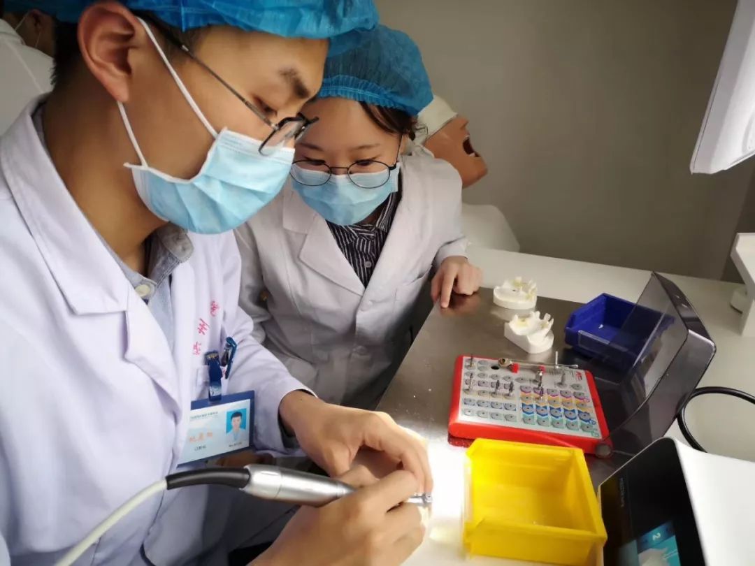 口腔种植零基础培训实操,口腔种植手术课程