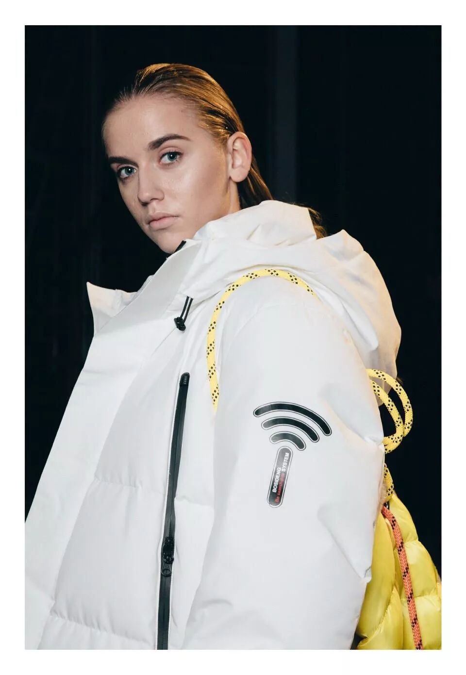 穿了件国牌出门,分分钟被要链接!