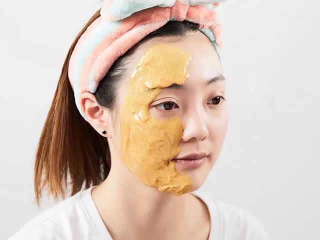 面膜干了之后从脸上撕下,贴上面膜脸刺痛怎么回事