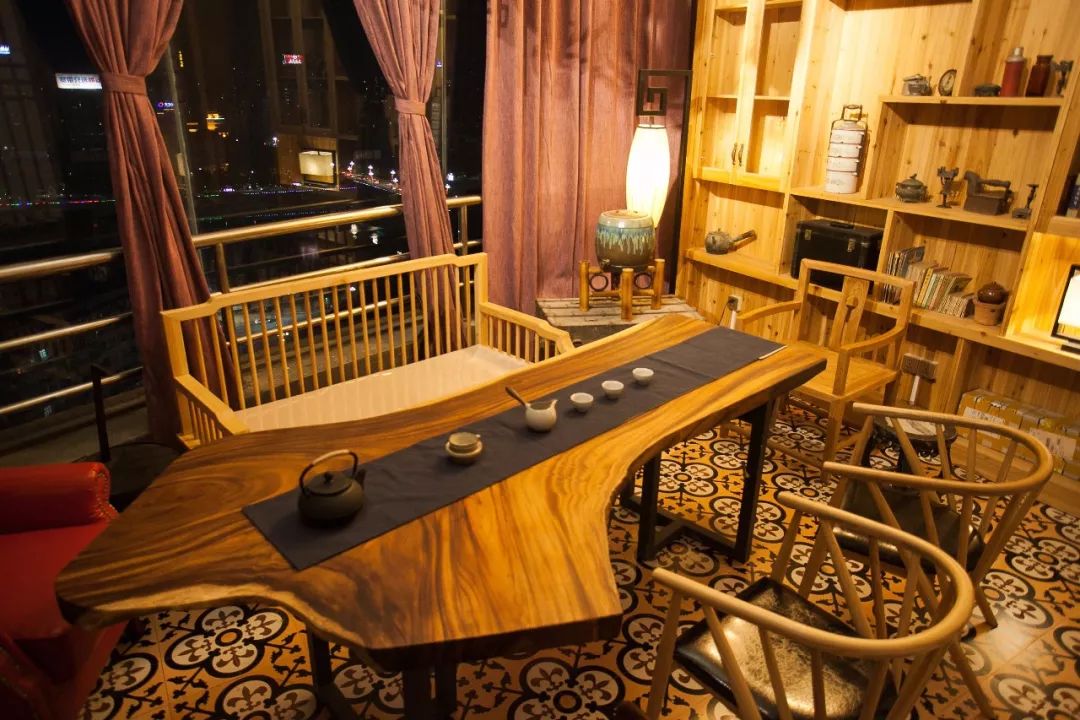 你对茶饮行业的未来前景如何看待,为什么选择茶饮这个行业