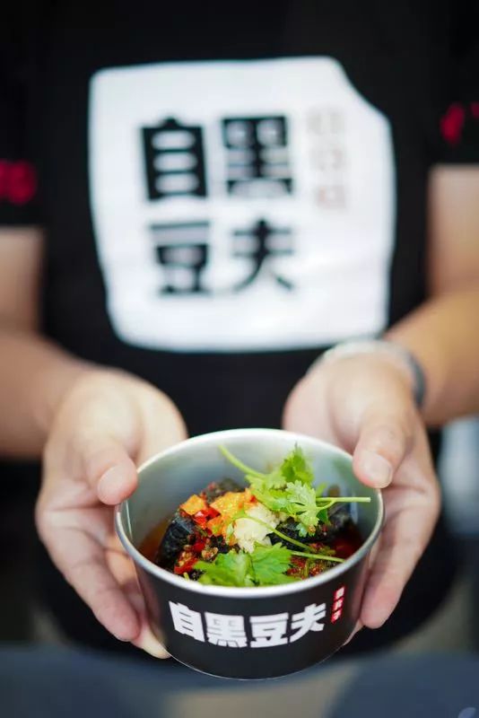 叉腰吧高新！这次你真的牛坏了！