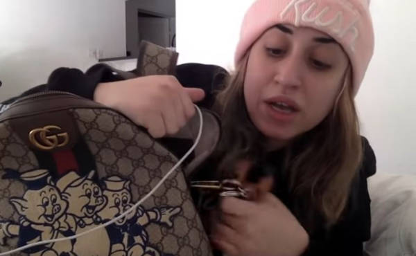 “我不能朝九晚五，不做网红只能吸毒做*女妓**”