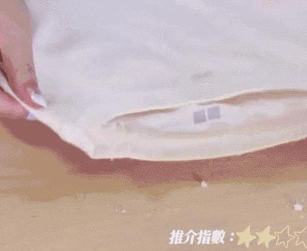 衣服发黄别扔了可以这样洗,衣服发黄用漂白剂能洗掉吗