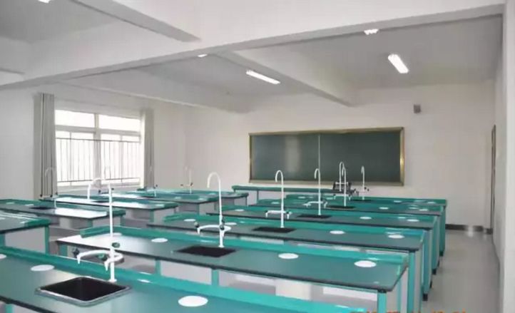 贵阳主城区这所学校作风很低调，但是成绩很缤纷！