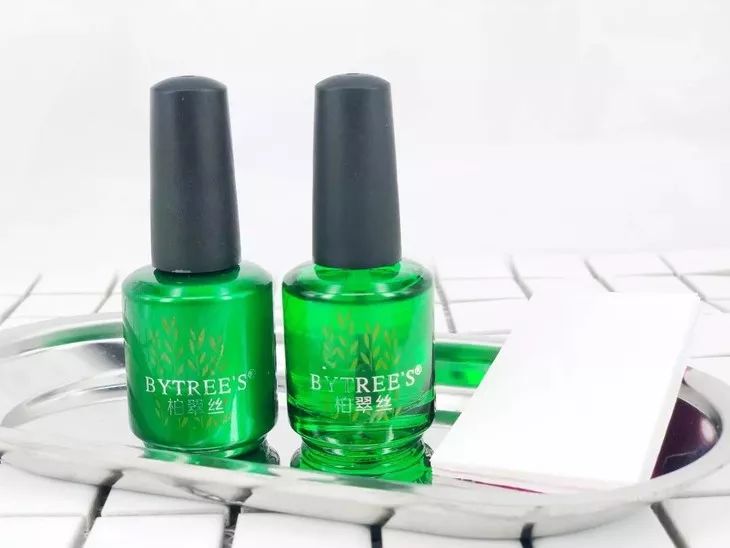 白头黑头到底拔不拔,黑头反反复复如何根治