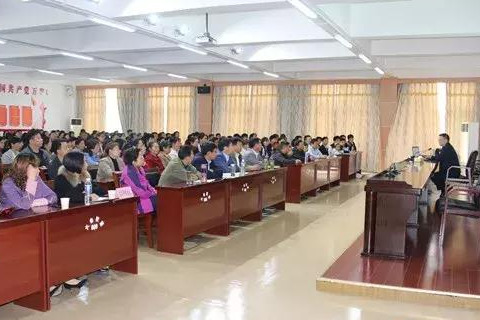 新县职业高级中学杰出校友,新县职业高级中学知名校友