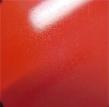 汽车喷漆完就出现小泡怎么解决,汽车喷漆起泡泡怎么处理