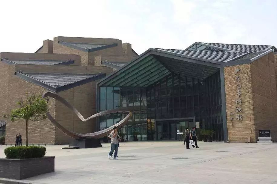 西安洛阳十三朝古都的比较,古都双子星城市