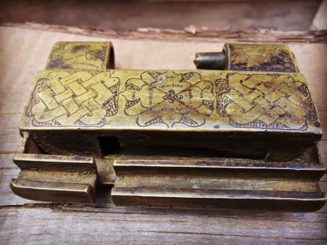 岁月记忆|你家有这样的老锁吗?【文末有福利】