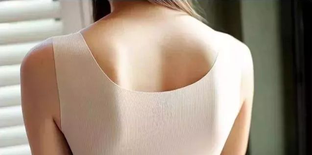 衣服越穿越长怎么办,衣服越穿越薄