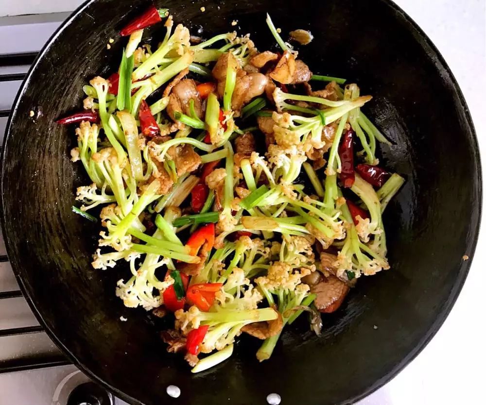 10分钟快手菜晚餐一周不重样,快手小炒十分钟凑出一桌佳肴