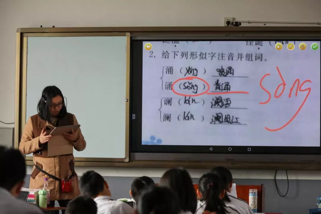 兴义市思源实验学校教学质量,兴义思源实验学校培训班