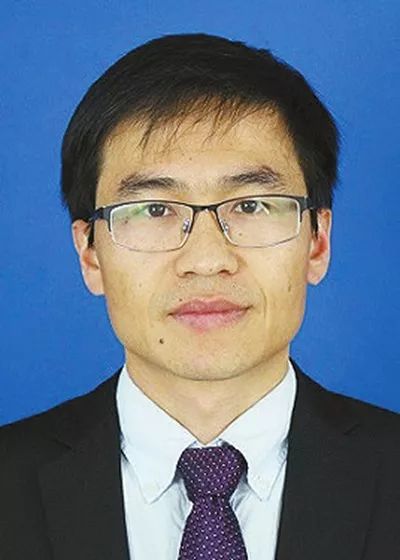 青分享|一条微博热评引发的思考,网友:“这才是新青年”