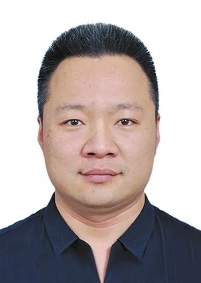 青分享|一条微博热评引发的思考,网友:“这才是新青年”