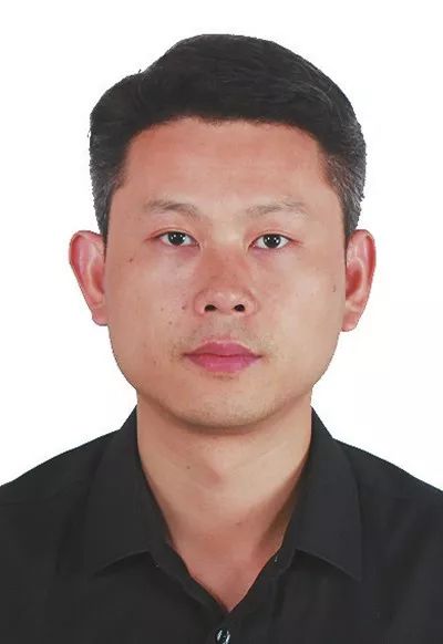 青分享|一条微博热评引发的思考,网友:“这才是新青年”