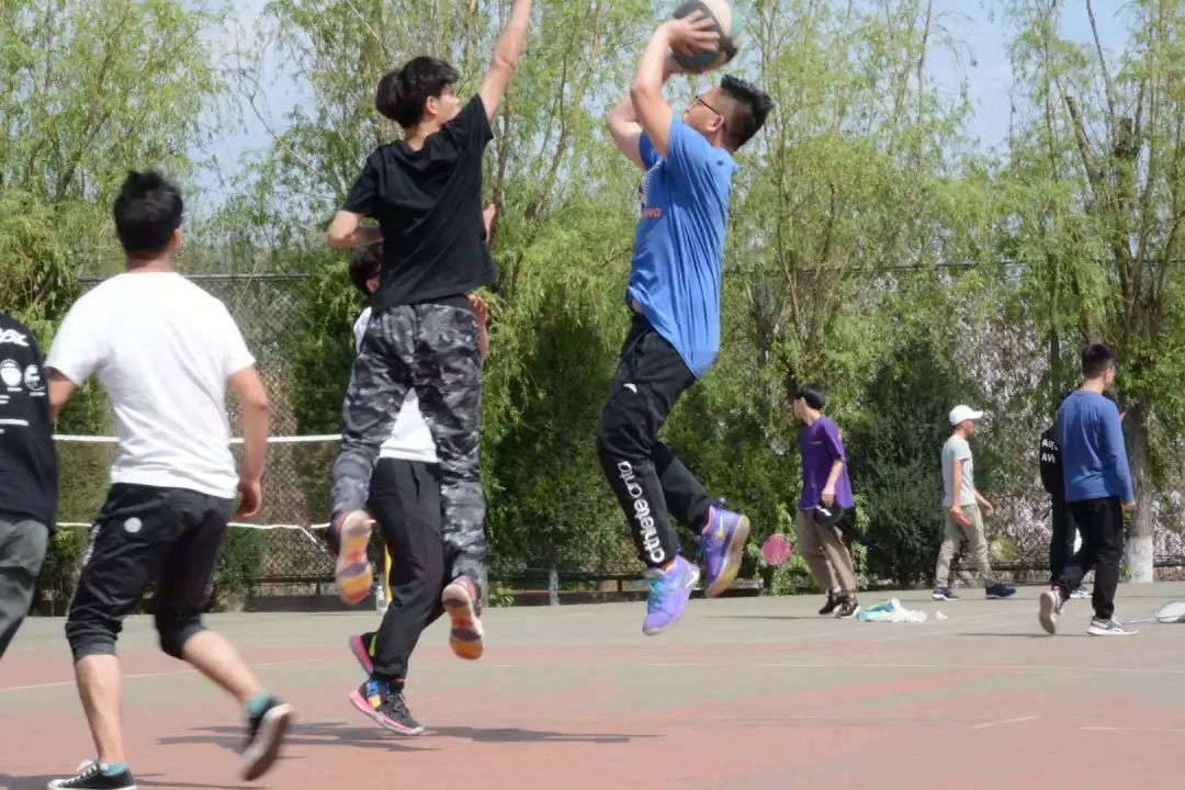 燃烧你的卡路里歌曲,燃烧你的卡路里少女