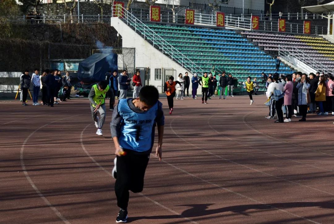 燃烧你的卡路里歌曲,燃烧你的卡路里少女