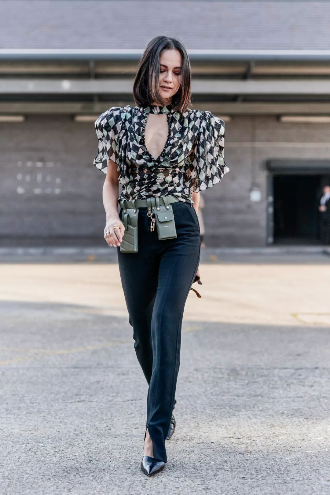 夏季爆款雪纺衫时尚百搭,气质雪纺衫舒适又时髦