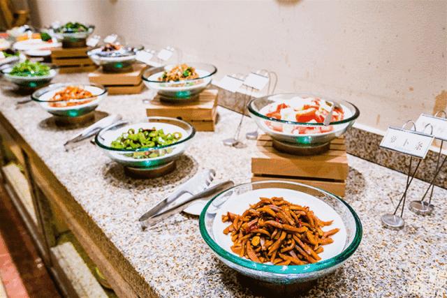 38元秒抢呼伦贝尔宾馆星级自助餐,刚一坐下就回本!