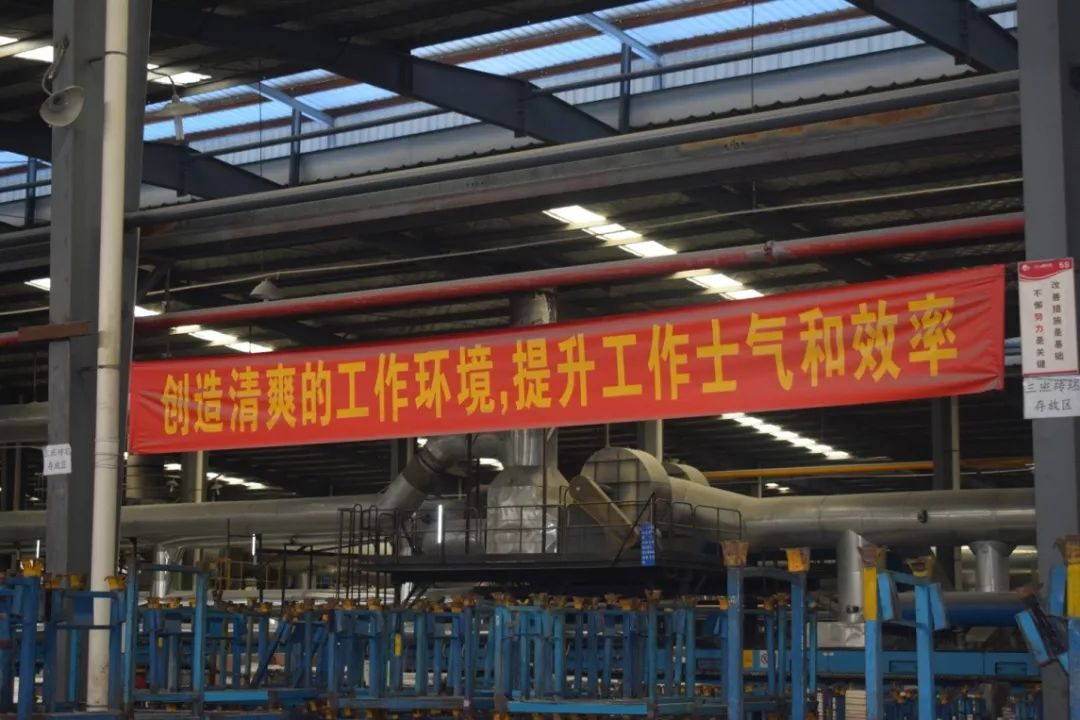 瓷砖怎么烧出来的好,瓷砖都是用什么土烧的