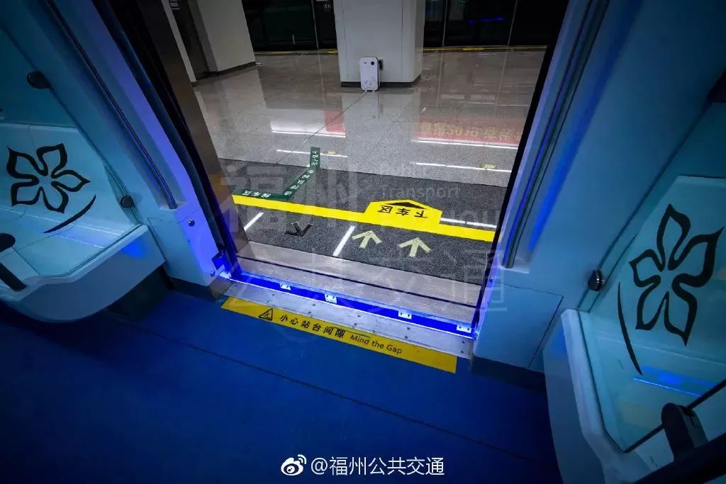 地铁2号线试乘券领取现场超火爆!我们汇总了沿线美景美食!