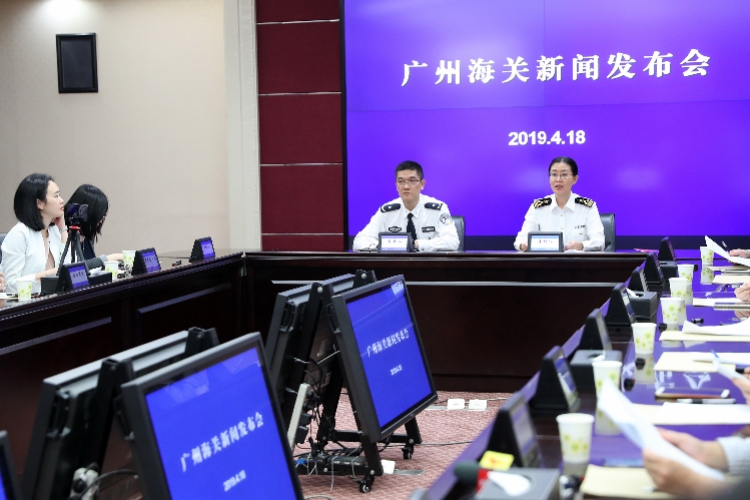 海关查获的犀牛角象牙最后的去处,海关破获走私象牙犀牛角大案