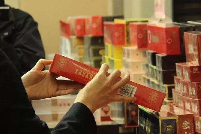 中华香烟利群香烟全部价目表,一百块的利群有哪些