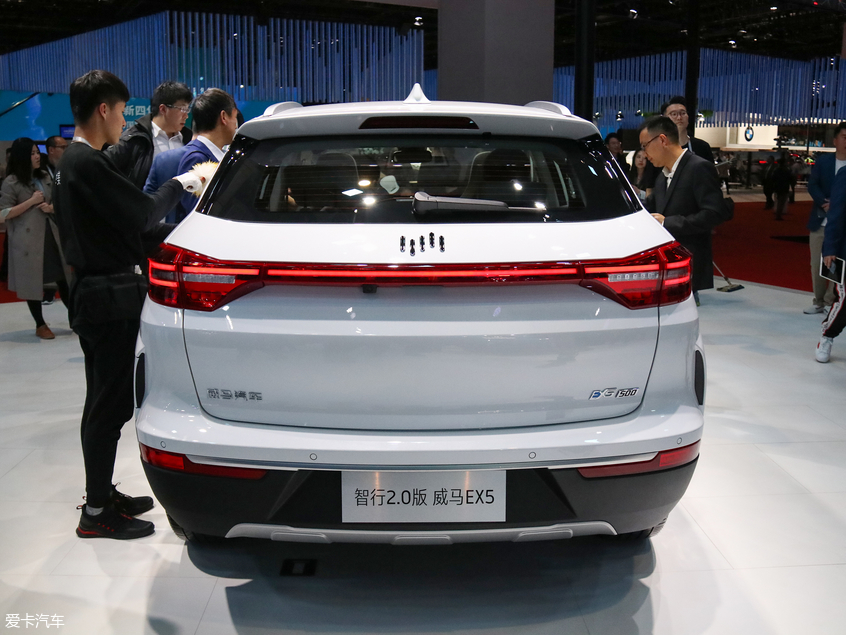 续航最好的太阳能电动车,推荐几款充电快续航长的电动车