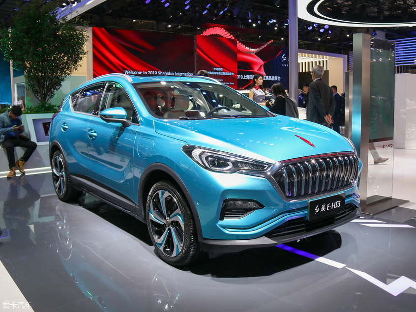 续航最好的太阳能电动车,推荐几款充电快续航长的电动车