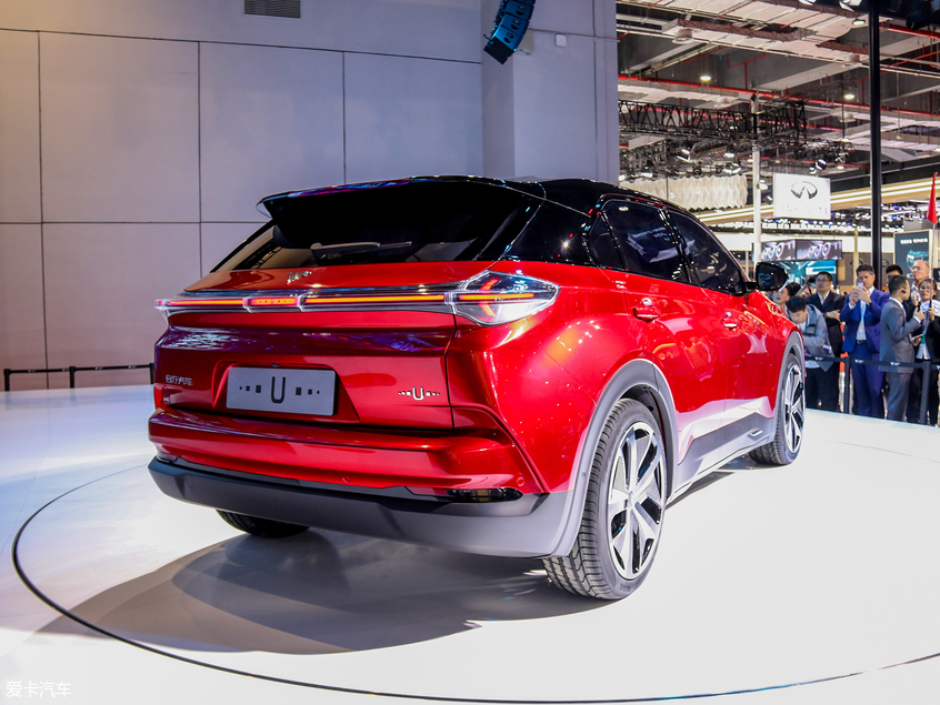 续航最好的太阳能电动车,推荐几款充电快续航长的电动车