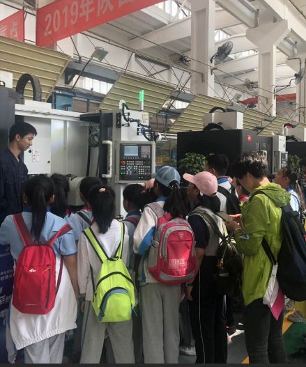 “学习航天传统文化,感知航天科技魅力”——西安电机厂子第学校研学之旅