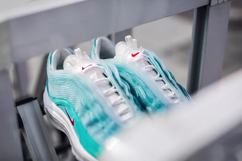 开箱一堆球鞋的视频,开箱球鞋大合集