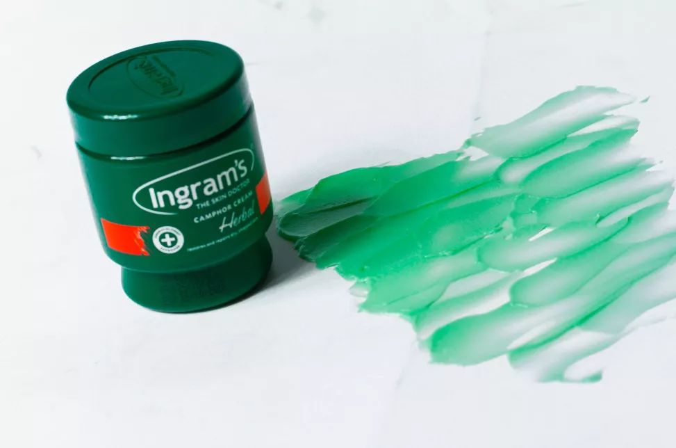 脚后跟套上这个“*钟金**罩”夏季穿鞋嫩到反光!干裂、老茧、死皮都没了!