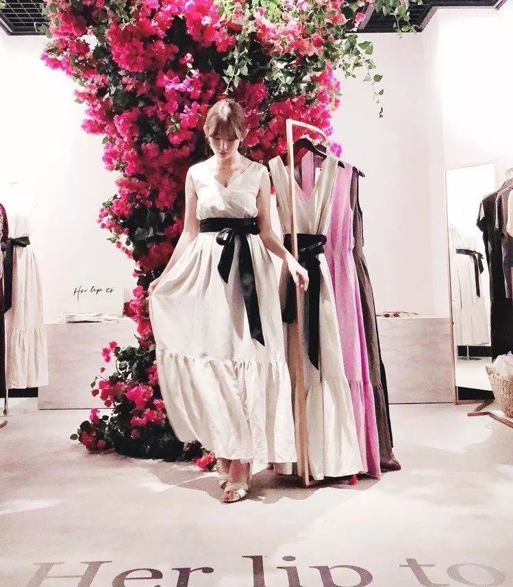 不运动也瘦，随便买就中奖，小嶋阳菜是个什么奇女子？