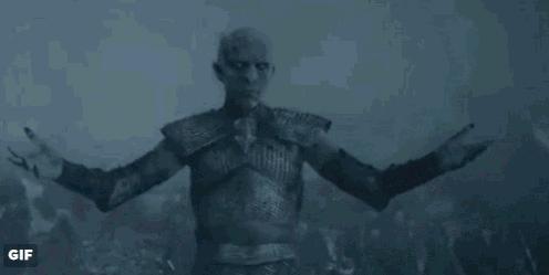 杀丧尸用斧头还是刀,杀僵尸用什么剑