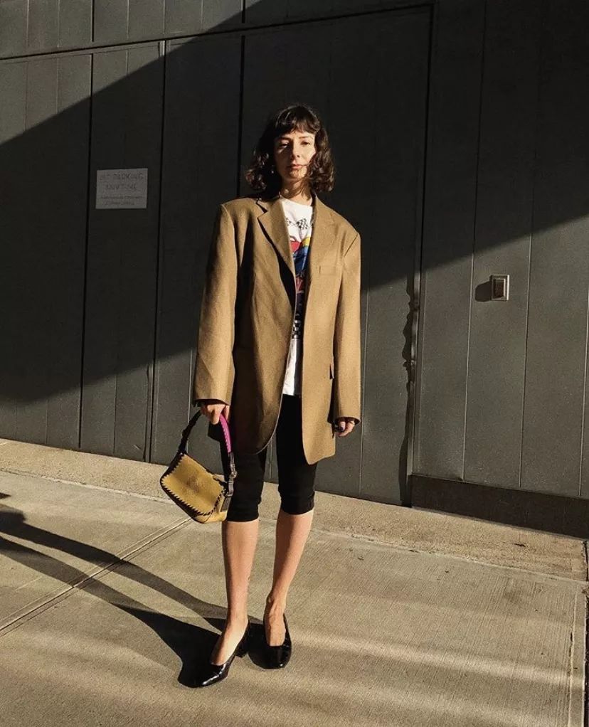 你以为卡戴珊才能驾驭的五分裤，泫雅告诉你：买它！