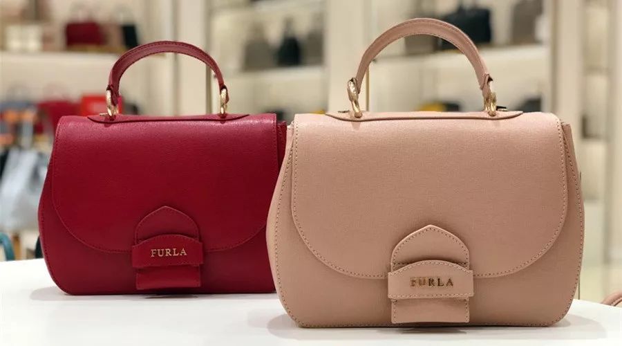 小CK包包99元/Coach3.5折起/更有戴森卷发棒免费送！下沙奥特莱斯轻奢美人纪就要购美丽！