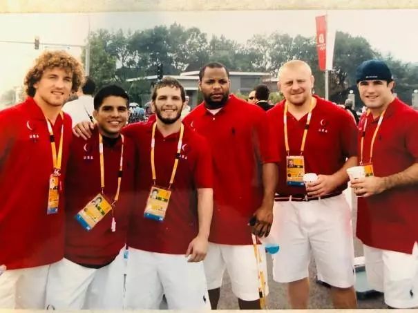 强悍人生无需解释是谁说的,强悍的人生不需要解释