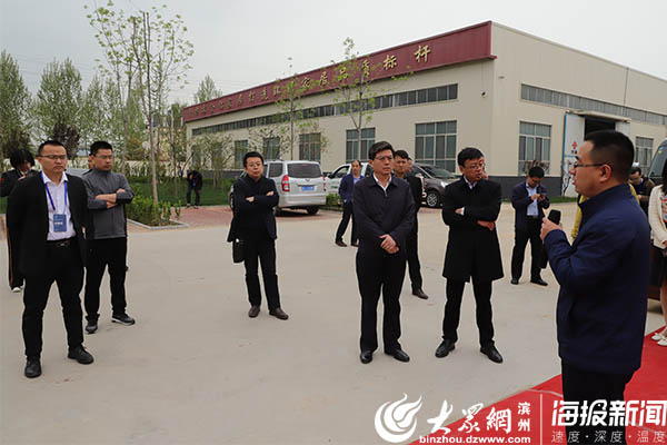 集所有优点于一身原文,集众多优点于一身