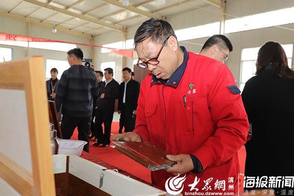 集所有优点于一身原文,集众多优点于一身