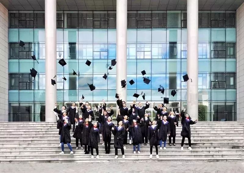 把石头弄成很好看的形状,把石头雕刻成什么形状最好看