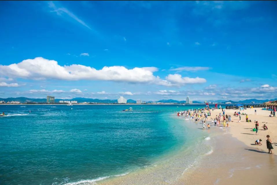41℃啊啊啊，海南9市县热“爆表”！最佳避暑地竟是三亚？