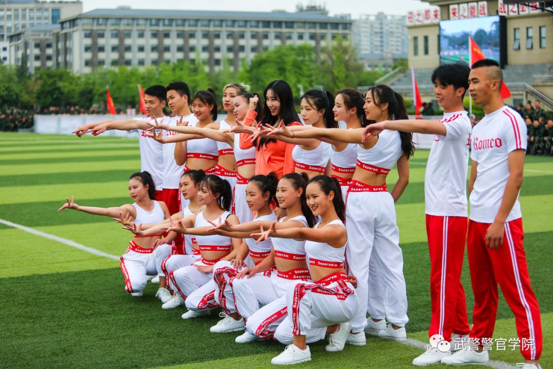 四川省大学足球锦标赛,四川省第一届贡嘎杯足球联赛
