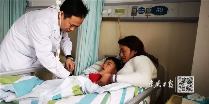 孩子哭闹不是坏事,孩子哭闹应不应该哄