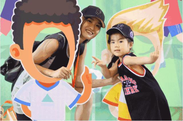 100个亲子互动游乐项目,100多平米的亲子游乐场