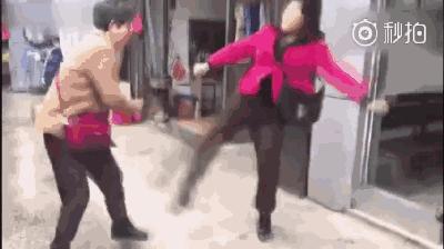 韩国人嚣张被暴打,被韩国人暴打的罪犯