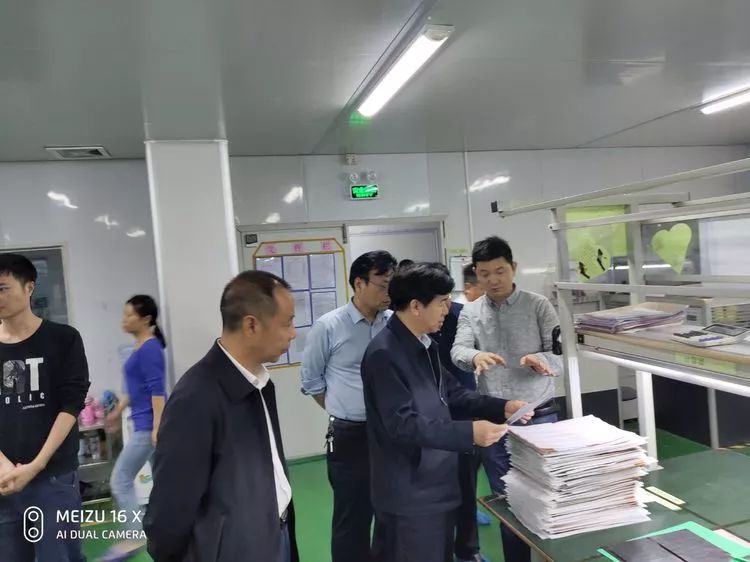 周末不停歇！延生书记带队考察深圳市正佳兴电子有限公司