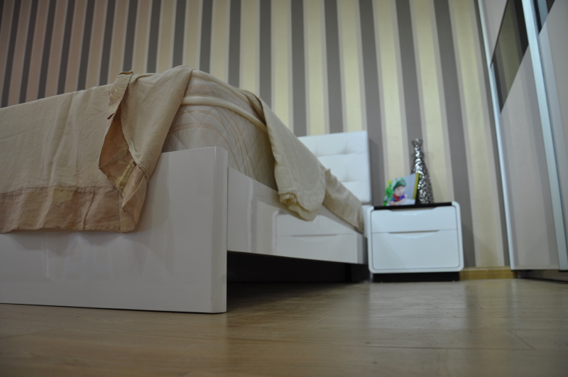 波浪板素板图片,铝合金波浪板和铝波浪板区别